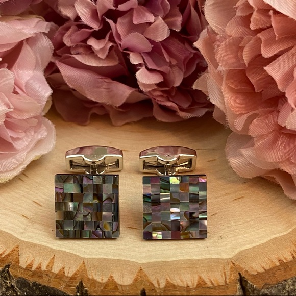 Stunning Checkered Square Abalone Shell Cufflinks - Picture 4 of 16